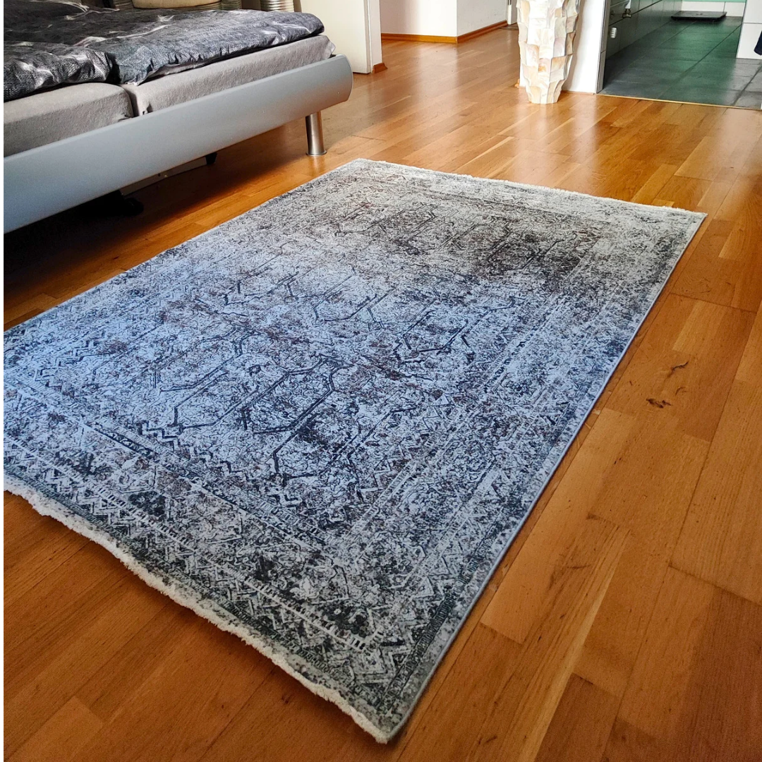 Oriental Vintage Carpet 220