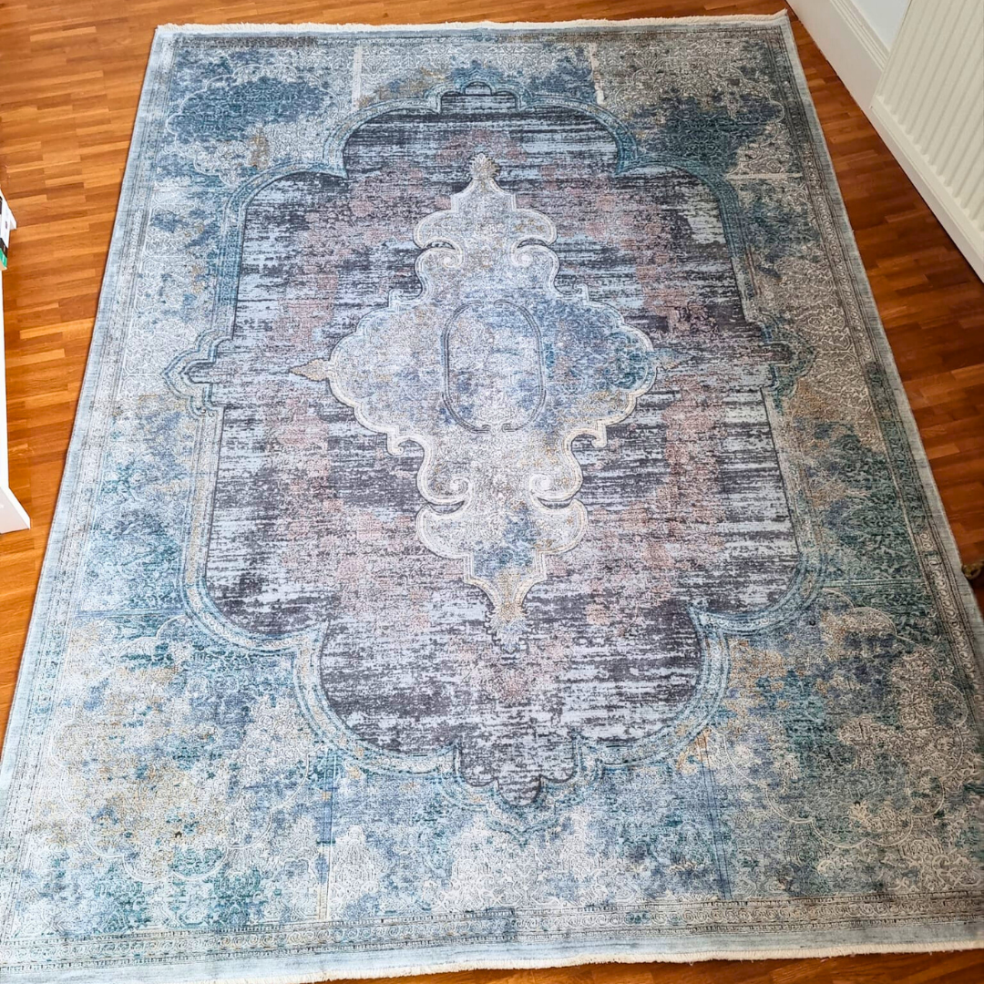 Oriental Vintage Carpet 210